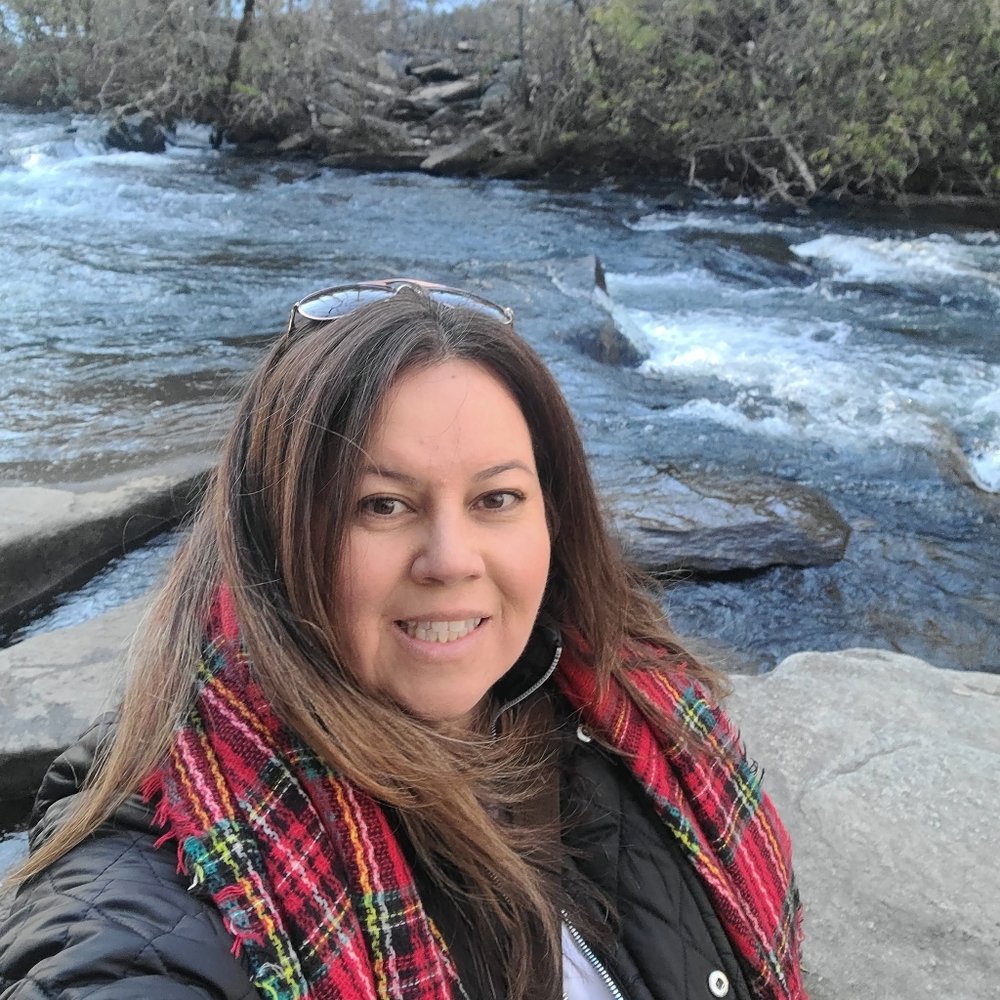 Meet your Posher, Yesi